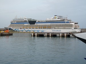 JUSt AIDA First Minute