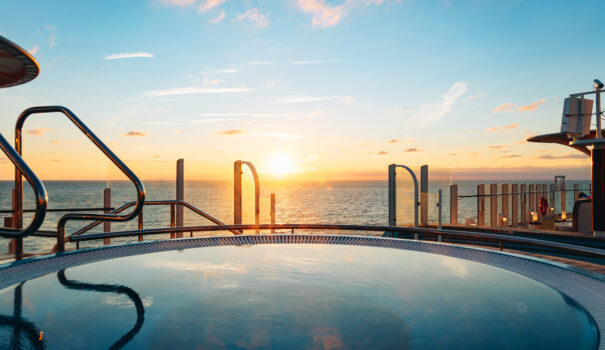 AIDAcosma_Sonnenaufgang